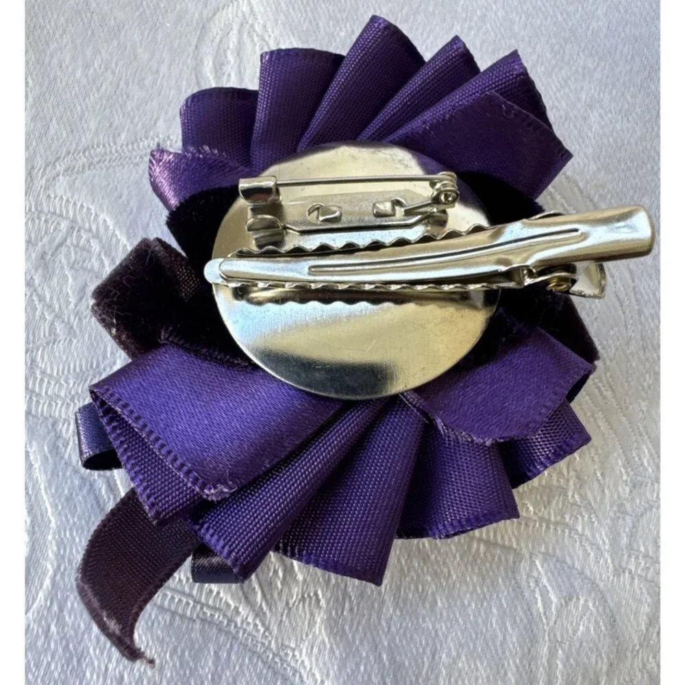 Care New York Ribbon Purple Pink Silver Hat Brooch/Hair Pin Steampunk NEW